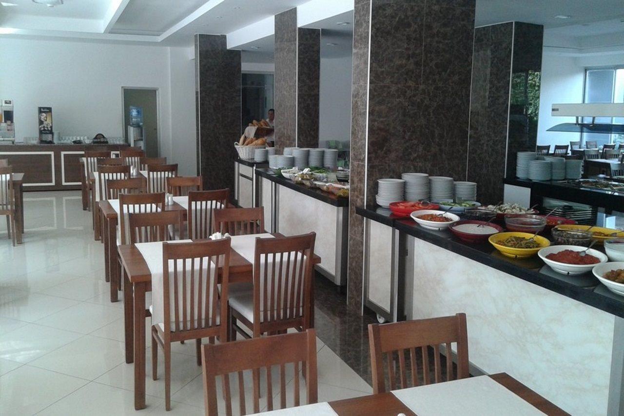 Grand Ati̇Lla Hotel Alanya Exterior photo